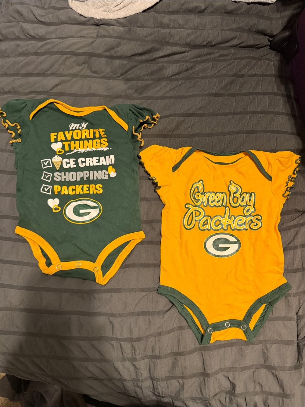 NFL Green Bay Packers Baby One-Piece Bodysuits - Green & Yellow